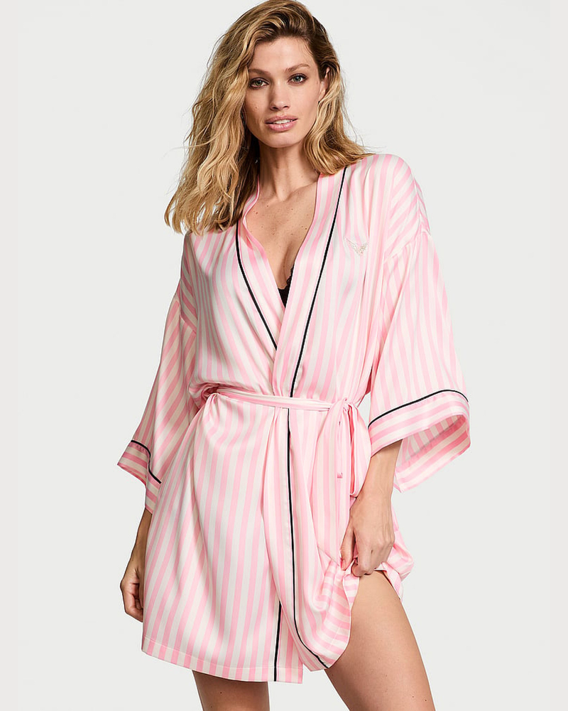 Victoria's Secret Fashion Show '24 Glazed Satin Short Robe Victoria's Secret Fashion Show '24 Glazed Satin Short Robe